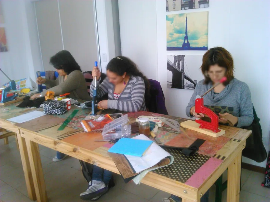 Clase de marroquinería en Belgrano