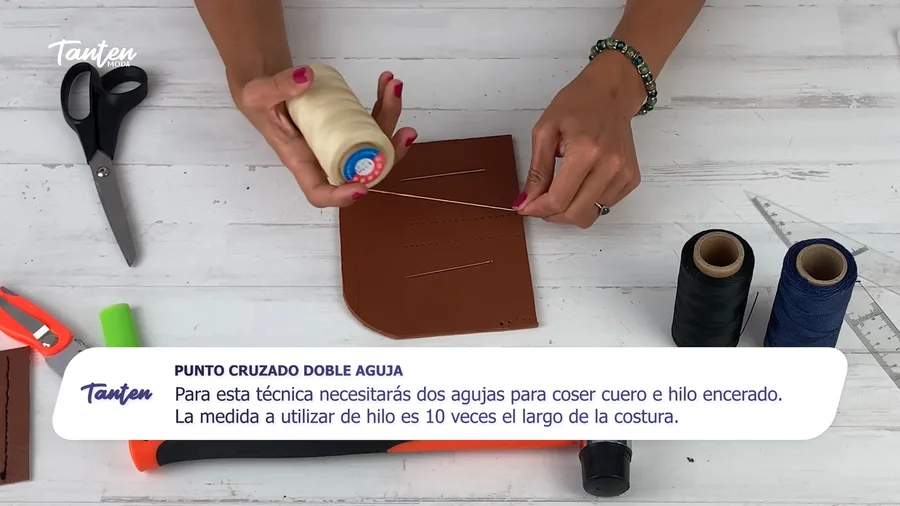 Lección en video con narración y subtítulos en español — Tanten Moda